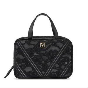 Sold: Victoria Secret Everything Travel Case